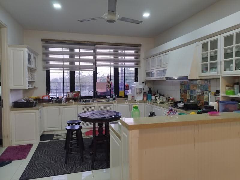 2-storey Terraced House for Sale in Alam Impian (Shah Alam) - Rina Dasuki - Kitchen - PropertyGuru.com.my