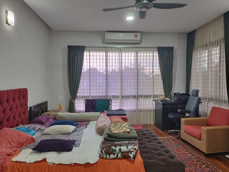 2-storey Terraced House for Sale in Alam Impian (Shah Alam) - Rina Dasuki - Bedroom - PropertyGuru.com.my