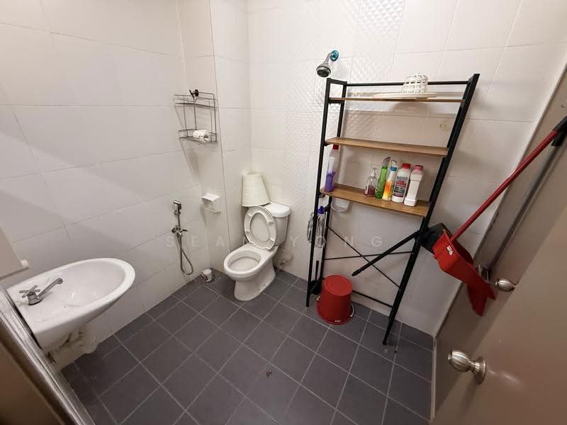 Terraced House for Sale in Aman Putri (Sungai Buloh) - Sean Yong - Bathroom - PropertyGuru.com.my