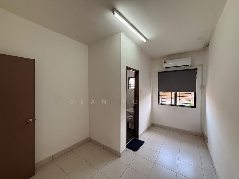 Terraced House for Sale in Aman Putri (Sungai Buloh) - Sean Yong - Bathroom - PropertyGuru.com.my