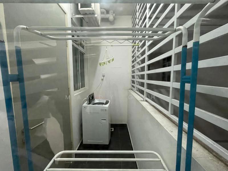 Service Residence for Rent at Skysuites @ Meldrum Hills - Mandy Goh Siew Li - Balcony - PropertyGuru.com.my