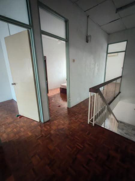 Rumah Teres 2-Tingkat untuk Dijual di Butterworth (Penang) - Zack Lee - Corridor - PropertyGuru.com.my