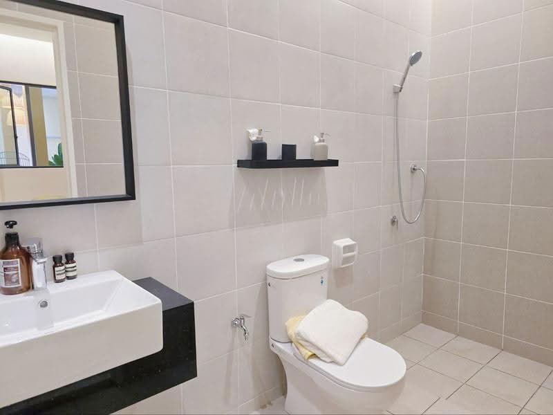Condominium for Sale at Maldives Residences - SJ Ho - Maldives - Master Bathroom - PropertyGuru.com.my
