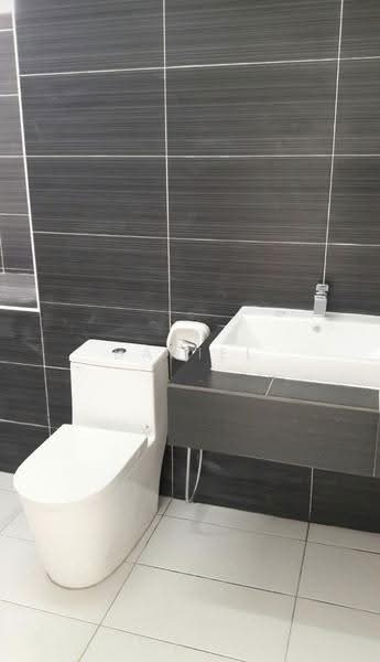 Cluster House for Sale in Bukit Indah (Iskandar Puteri (Nusajaya)) - Daniel Yong - Bathroom - PropertyGuru.com.my