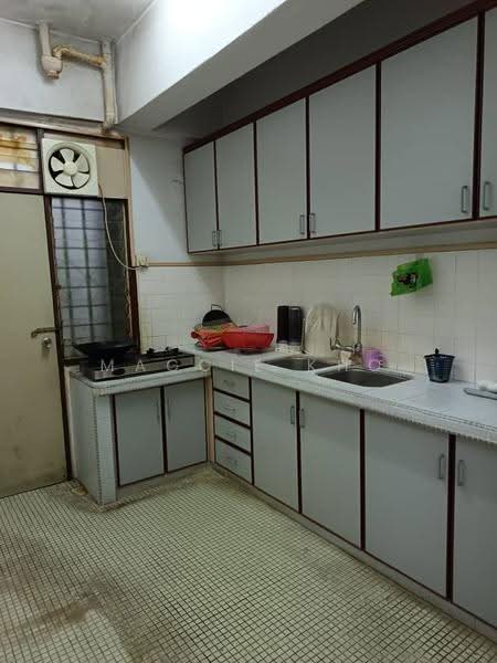 Flat for Sale at Taman Cheras Permai - Maggie Kho - Kitchen - PropertyGuru.com.my