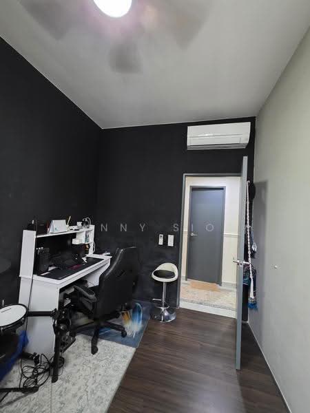 Service Residence for Sale at Altris Residences @ The Quartz WM - Yanny Siow - Study - PropertyGuru.com.my