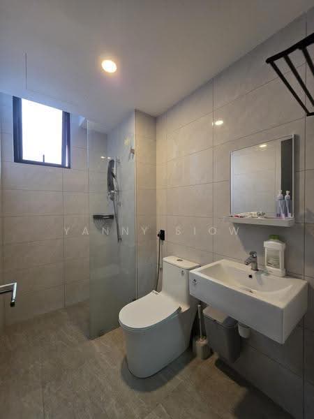 Service Residence for Sale at Altris Residences @ The Quartz WM - Yanny Siow - Bathroom - PropertyGuru.com.my