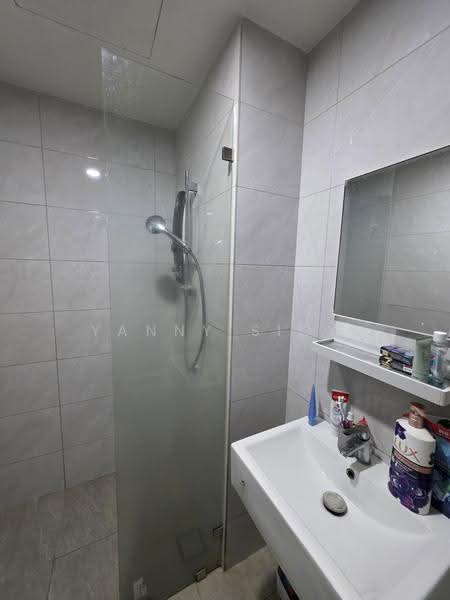 Service Residence for Sale at Altris Residences @ The Quartz WM - Yanny Siow - Bathroom - PropertyGuru.com.my
