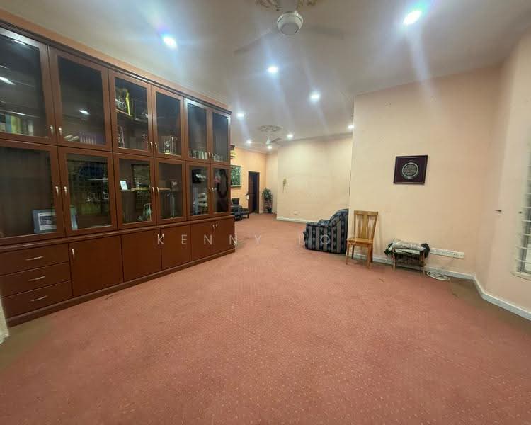 Bungalow House for Sale in Bukit Istana (Kuantan) - Kenny Loo - Living Room - PropertyGuru.com.my