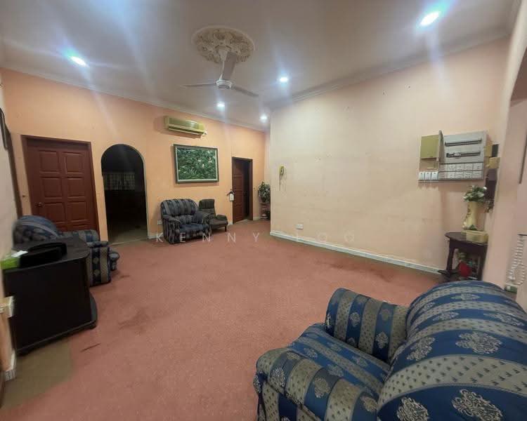 Bungalow House for Sale in Bukit Istana (Kuantan) - Kenny Loo - Living Room - PropertyGuru.com.my