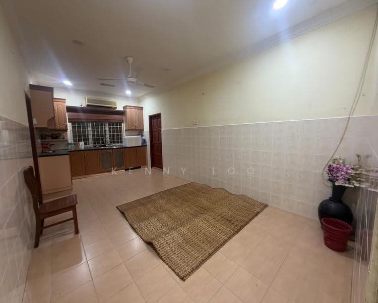 Bungalow House for Sale in Bukit Istana (Kuantan) - Kenny Loo - Kitchen - PropertyGuru.com.my