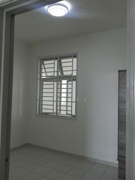 Apartment for Sale at Molek Ria - Daniel Yong - Interior - PropertyGuru.com.my