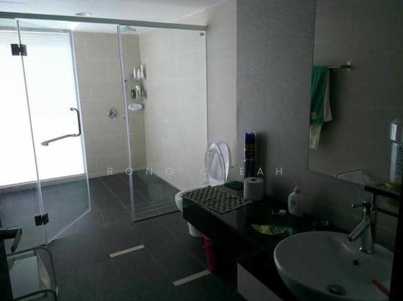 Kondominium untuk Dijual di Zen Residence @ Asplenium Condominium - Rono Cheah - Bathroom - PropertyGuru.com.my