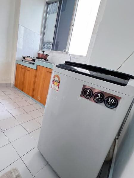Condominium for Rent at Kelana D'Putera - Jeremy Wong - Kitchen - PropertyGuru.com.my