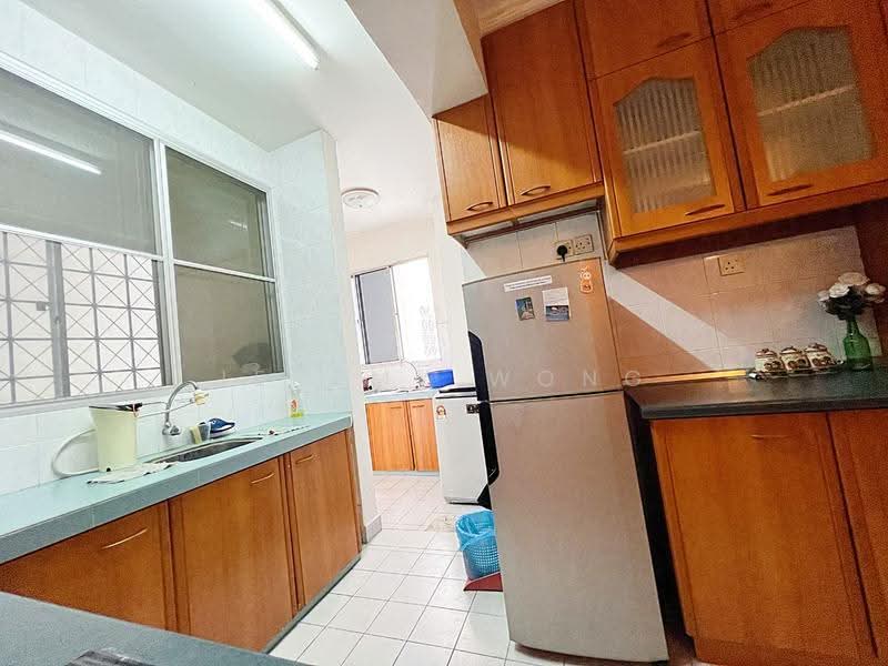 Condominium for Rent at Kelana D'Putera - Jeremy Wong - Kitchen - PropertyGuru.com.my