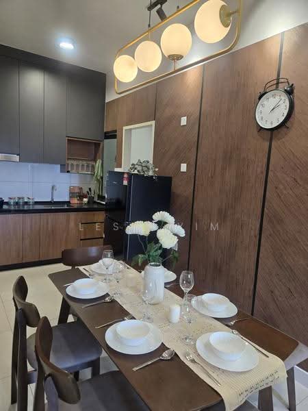 Kediaman Servis untuk Disewa di Nexus Taman Pertama - Lesli Yim - Dining Room - PropertyGuru.com.my