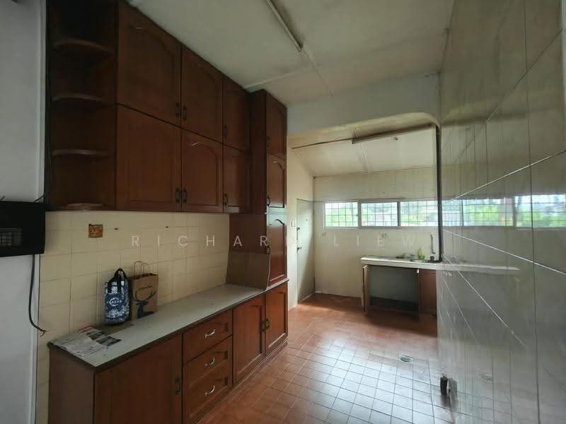 1-storey Terraced House for Sale in Taman Mayang Jaya (Petaling Jaya) - Richard Liew - Kitchen - PropertyGuru.com.my