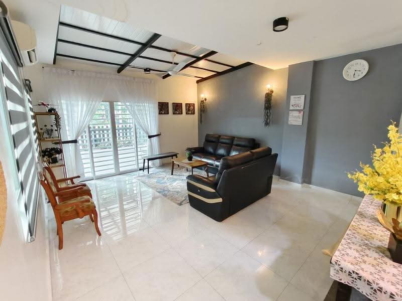 Rumah Teres 2-Tingkat untuk Dijual di Ipoh (Perak) - Ck Nyau - Living Room - PropertyGuru.com.my
