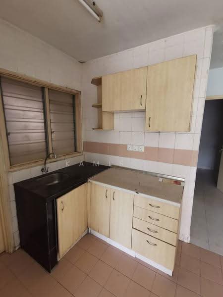 Apartment for Sale at Flora Damansara Apartment - Kamisah Khalid - Kitchen - PropertyGuru.com.my