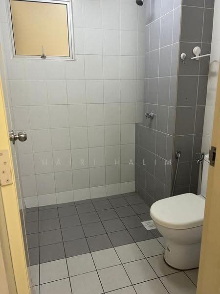 Apartment for Sale at Seri Pinang - Hairi Halim - PropertyGuru.com.my
