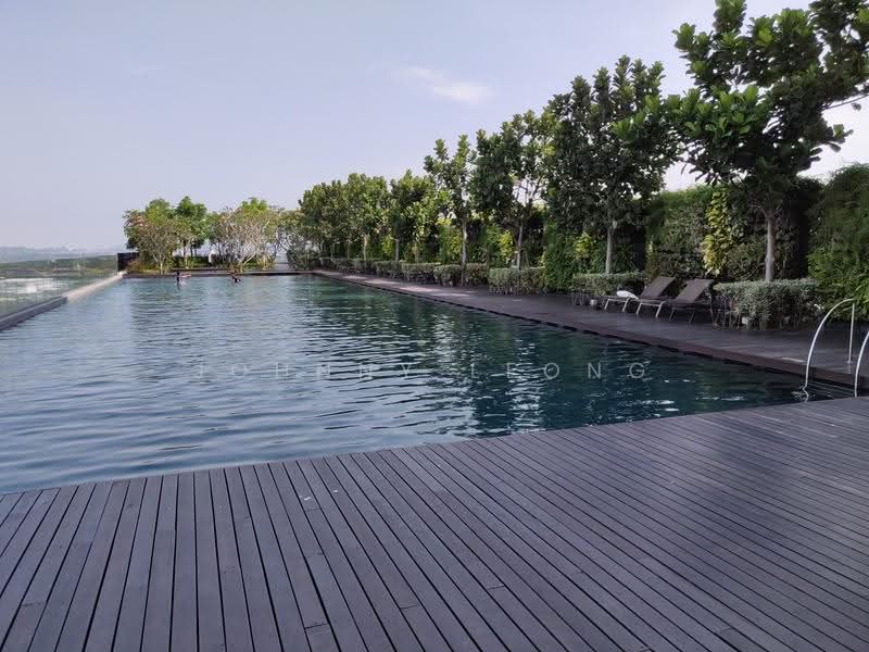 Kediaman Servis untuk Disewa di Centrus Soho - Johnny Leong - Pool - PropertyGuru.com.my