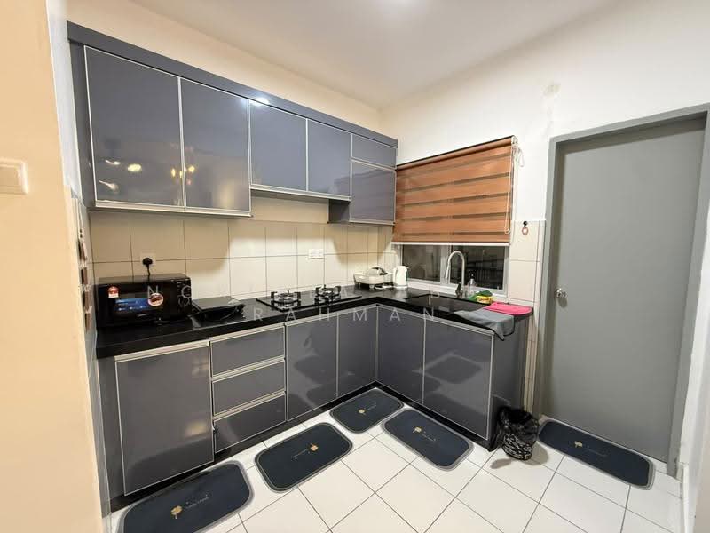 Condominium for Sale at Seri Serindit Residence - Norlela Abdul Rahman - Kitchen - PropertyGuru.com.my