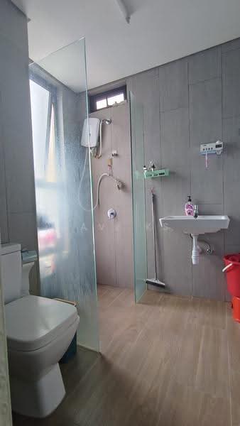 Kediaman Servis untuk Dijual di Geo Bukit Rimau - Dave KS - Bathroom - PropertyGuru.com.my