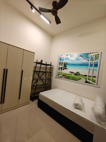 Kediaman Servis untuk Disewa di 8th & Stellar - Jacky Wan - Bedroom - PropertyGuru.com.my