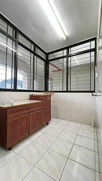 Pangsapuri untuk Dijual di Villa Batu Bukit - Matthew Png - Kitchen - PropertyGuru.com.my