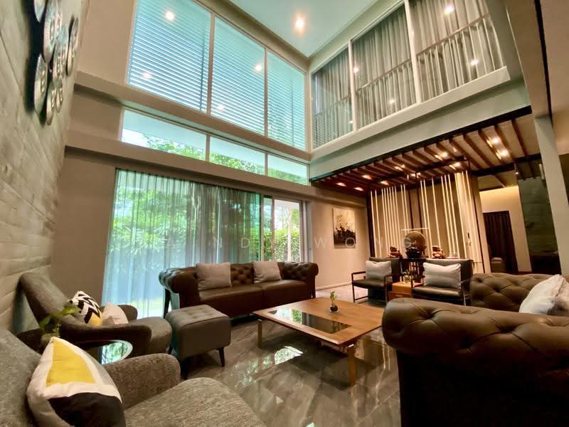 Bungalow House for Sale in Seri Pilmoor (Petaling Jaya) - Caindy Wong - Living Room - PropertyGuru.com.my