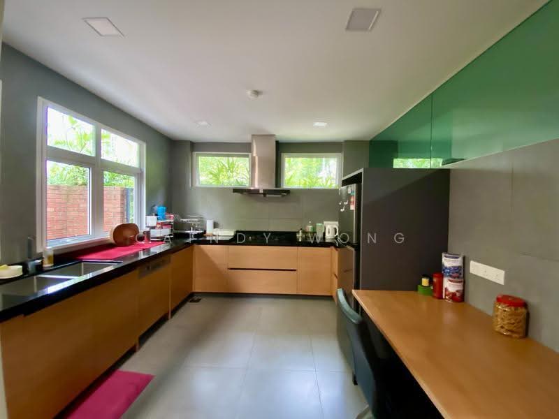 Bungalow House for Sale in Seri Pilmoor (Petaling Jaya) - Caindy Wong - Kitchen - PropertyGuru.com.my
