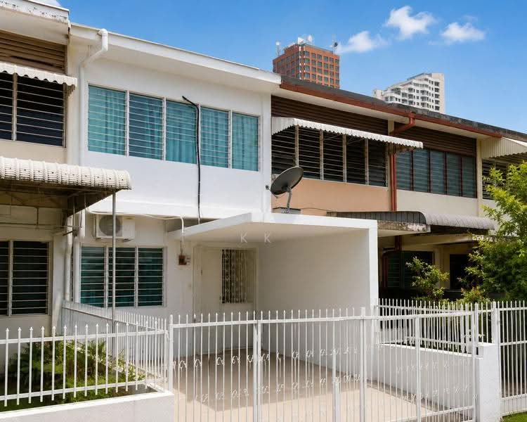 2-storey Terraced House for Sale in Pulau Tikus (Penang) - KK Kwok - Exterior - PropertyGuru.com.my