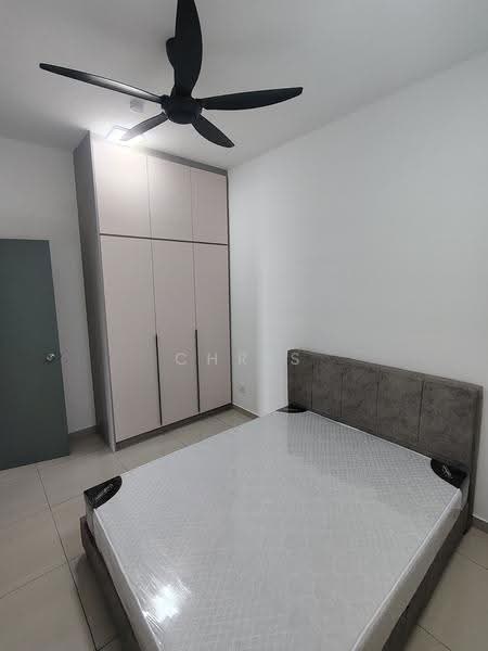 Kediaman Servis untuk Disewa di Parkland Residence - Chris Lee - Bedroom - PropertyGuru.com.my