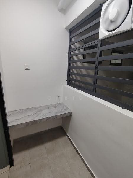 Service Residence for Rent at Parkland Residence @ Kajang 2 - Chris Lee - Balcony - PropertyGuru.com.my