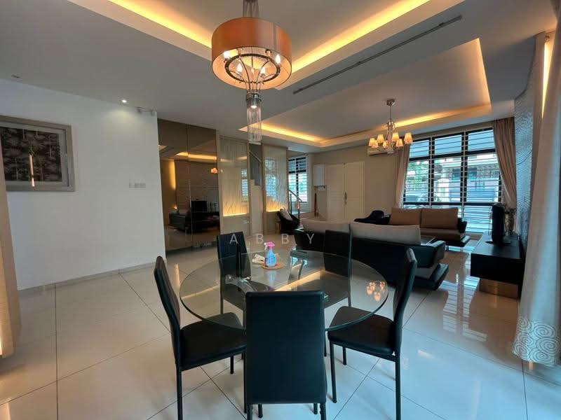 Rumah Berkembar untuk Dijual di Taman Vista Kirana (Bukit Katil) - Abby Ho - Living Room - PropertyGuru.com.my