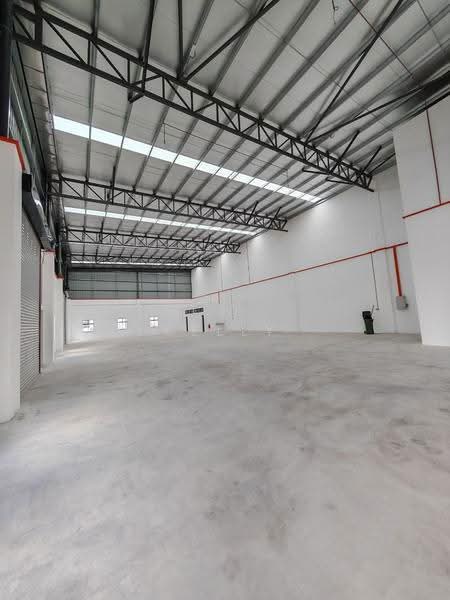 Kilang Berkembar untuk Dijual di Eco Business Park 2 Senai (Senai) - Kelly Wai - Interior - PropertyGuru.com.my