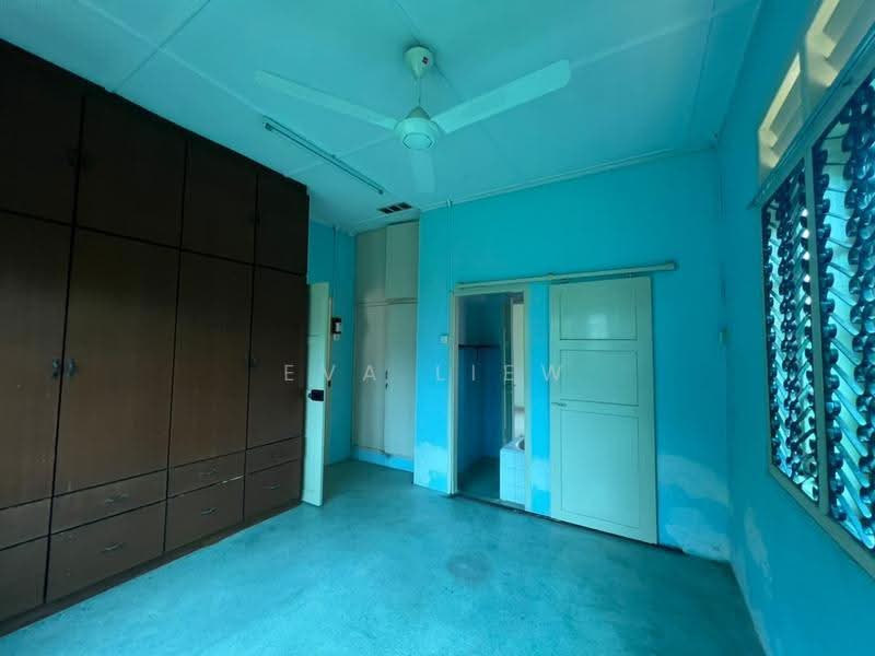 Bungalow House untuk Disewa di Tanjung Tokong (Penang) - Eva Liew - Bedroom - PropertyGuru.com.my