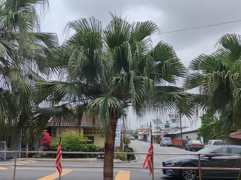 Shop / Office untuk Disewa di Taman Bukit Serdang (Seri Kembangan) - Cheong Kok Koo - PropertyGuru.com.my