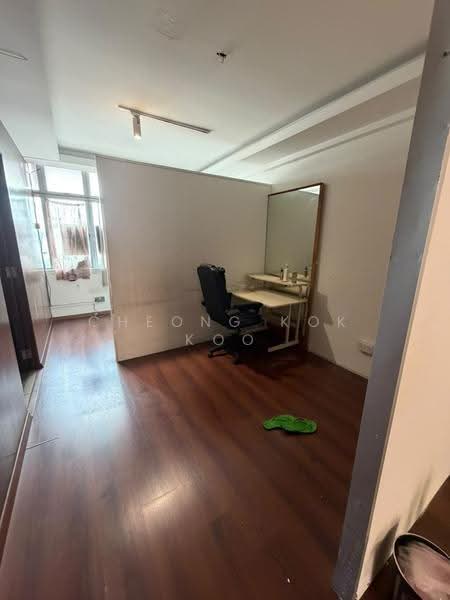 Shop / Office untuk Disewa di Taman Bukit Serdang (Seri Kembangan) - Cheong Kok Koo - Study - PropertyGuru.com.my