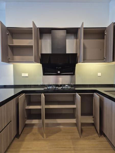 Condominium for Rent at THE VUE @ MONTEREZ - Kelvin Chan - Kitchen - PropertyGuru.com.my