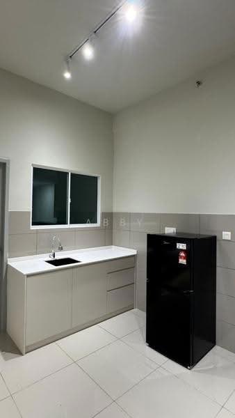 Kediaman Servis untuk Disewa di Amber Cove - Abby Ho - Kitchen - PropertyGuru.com.my