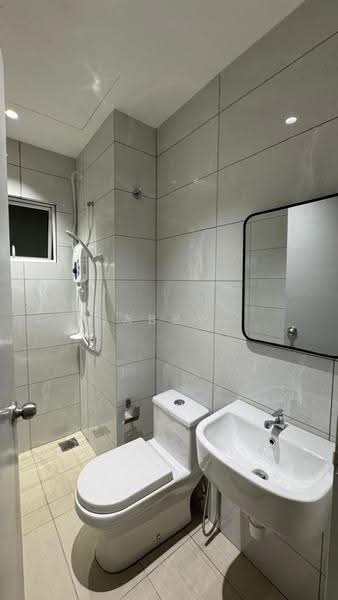 Kediaman Servis untuk Disewa di Amber Cove - Abby Ho - Bathroom - PropertyGuru.com.my