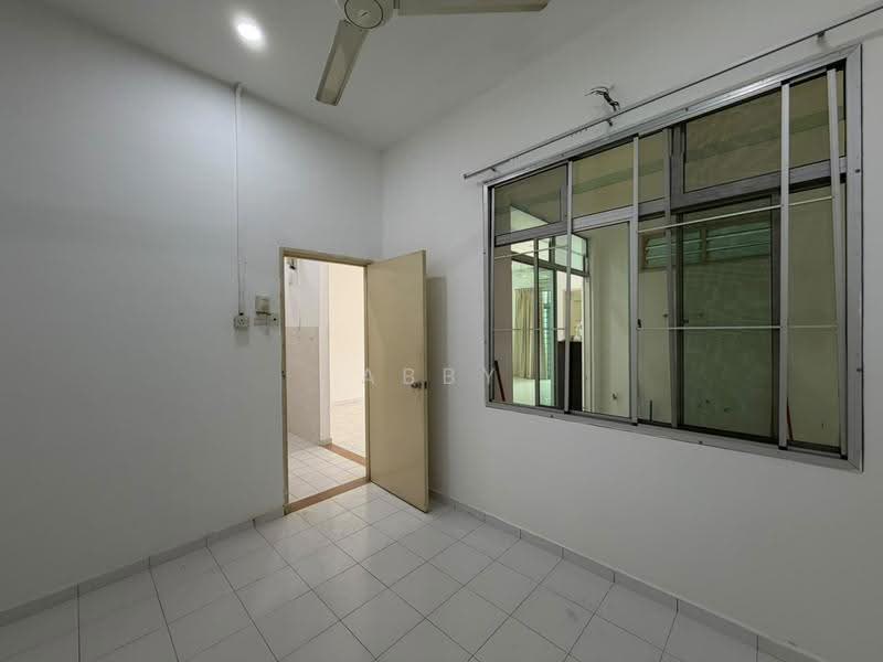 Rumah Teres 1-Tingkat untuk Dijual di Taman Tasik Utama (Bukit Katil) - Abby Ho - Interior - PropertyGuru.com.my