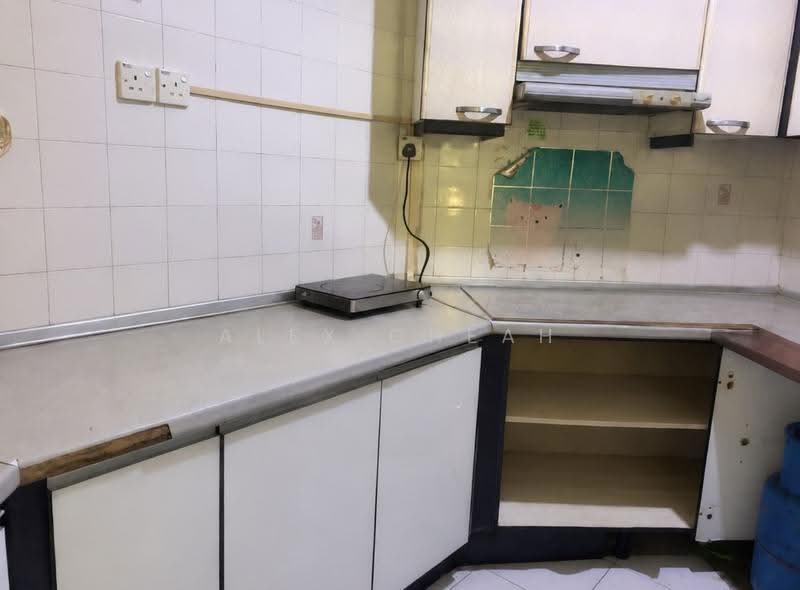 Kondominium untuk Disewa di University Heights - Alex Cheah - Kitchen - PropertyGuru.com.my