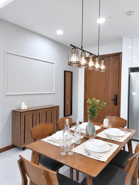 Kediaman Servis untuk Dijual di Core Residence @ TRX - Ariel Lee - Dining Room - PropertyGuru.com.my