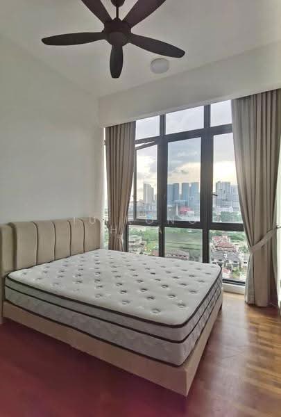 Kediaman Servis untuk Disewa di Avara - Iu Kong Hwa - Bedroom - PropertyGuru.com.my