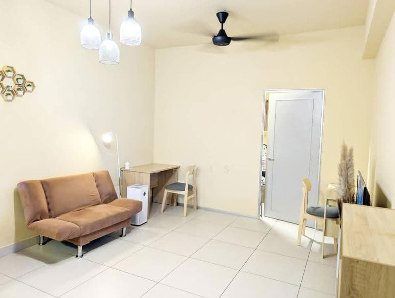 Kediaman Servis untuk Disewa di Edusphere - Chris Lee - Living Room - PropertyGuru.com.my