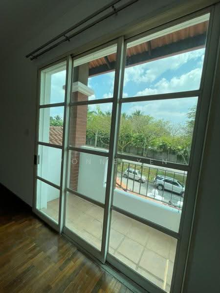 Rumah Berkembar untuk Dijual di TR9 (Tropicana) - Evonne Yen - PropertyGuru.com.my