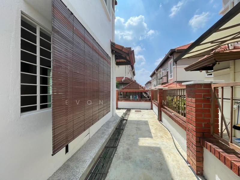 Rumah Berkembar untuk Dijual di TR9 (Tropicana) - Evonne Yen - PropertyGuru.com.my