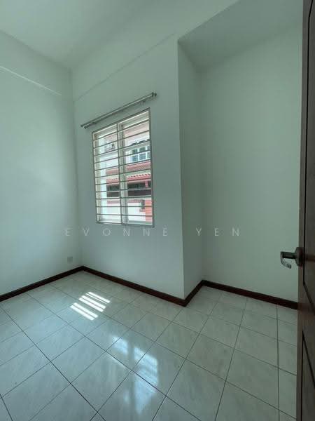 Rumah Berkembar untuk Dijual di TR9 (Tropicana) - Evonne Yen - PropertyGuru.com.my